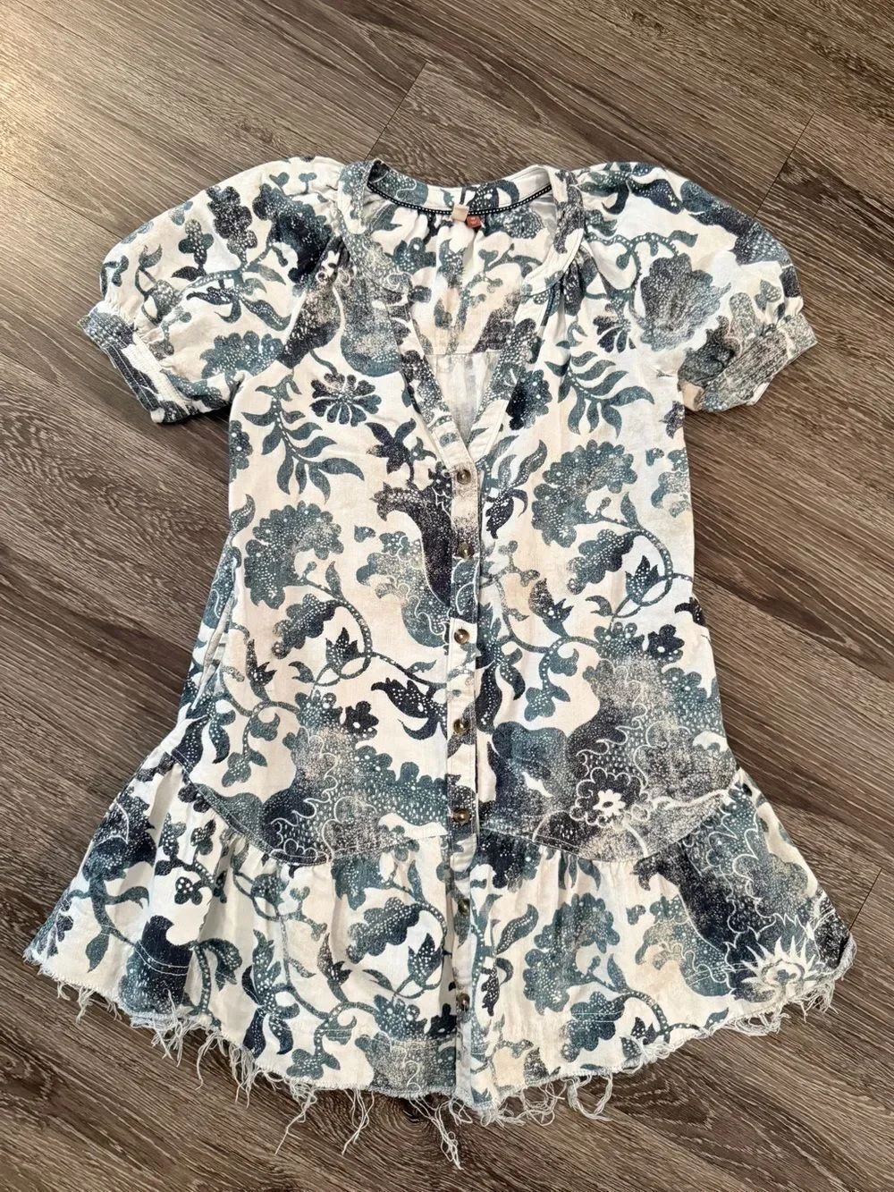 Anthropologie Pilcro puff-sleeve floral tunic dress